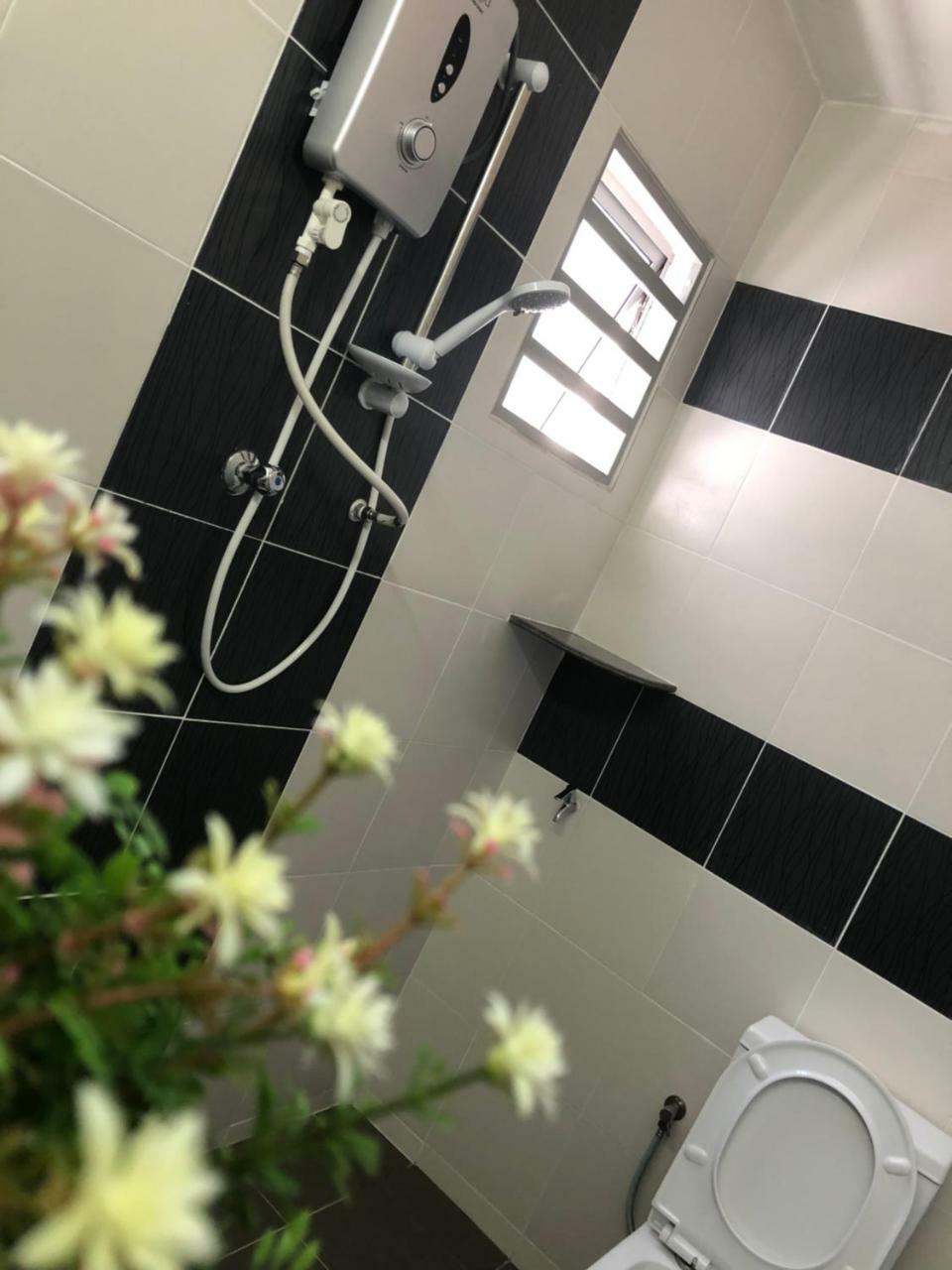 D'House Apartment Ipoh Bagian luar foto